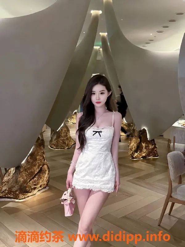 广州楼凤资源信息,佛山婉清：嫩妹大胸，8P鸳鸯浴服务！