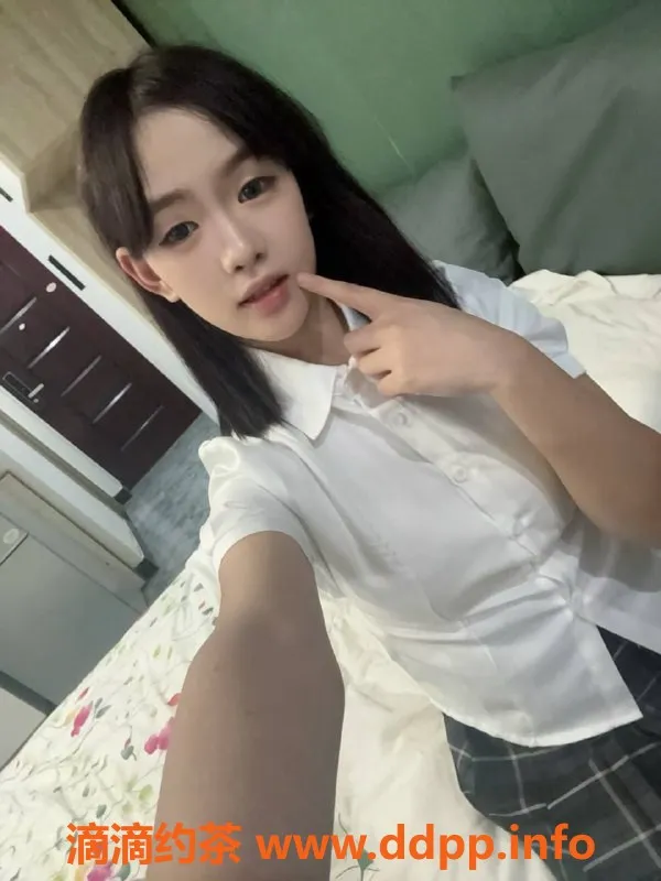 成都楼凤-成华区音音165cm清纯妹子，价格超实惠