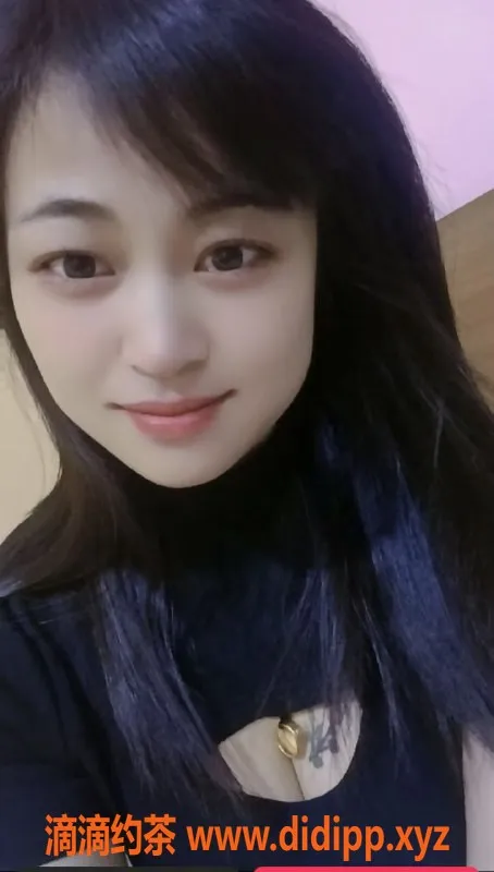 深圳楼凤-宝安兜兜，30岁165cm，激情50分钟仅339元