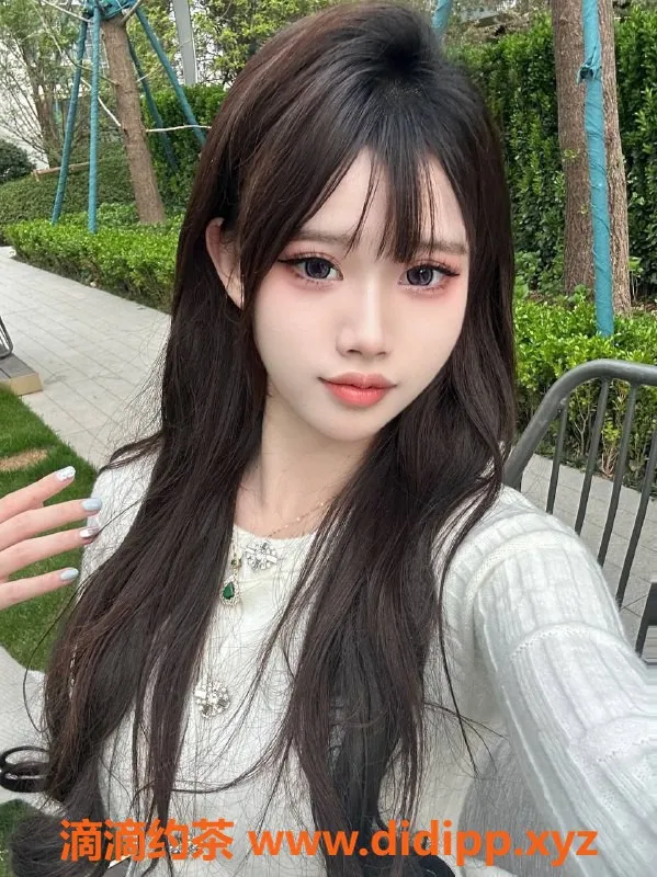 杭州楼凤-拱墅嫩妹安琪，69互舔，超长腿，美丽至极！