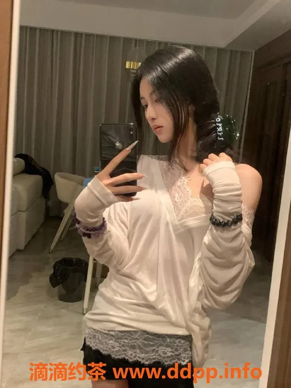 杭州楼凤资源信息,滨江区云允儿：165cm甜美学生，陪浴角色扮演