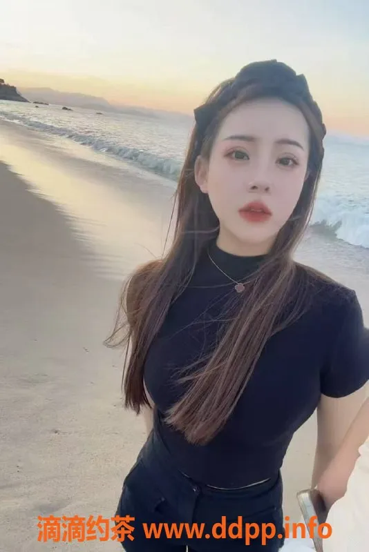 长沙楼凤-芙蓉区金贝儿，162cm 36D，双飞服务700起