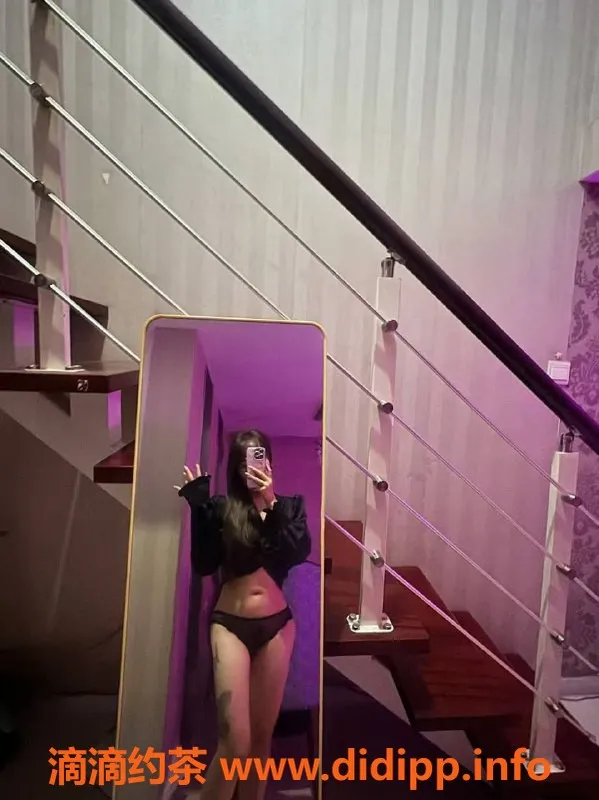 长沙楼凤资源信息,芙蓉区金贝儿，162cm 36D，双飞服务700起