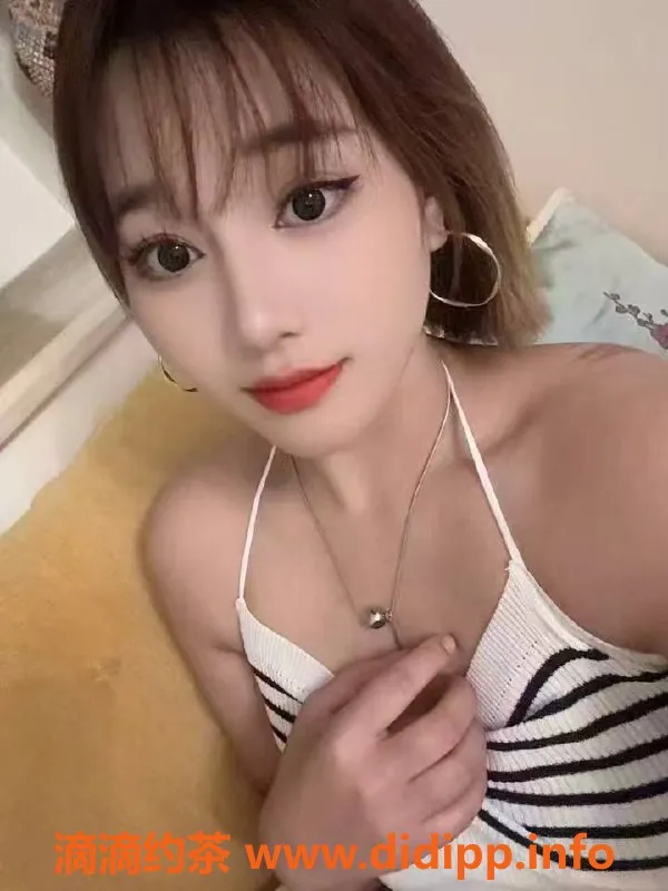 长沙楼凤资源信息,芙蓉区银贝儿，164cm 34B双飞服务 700p起