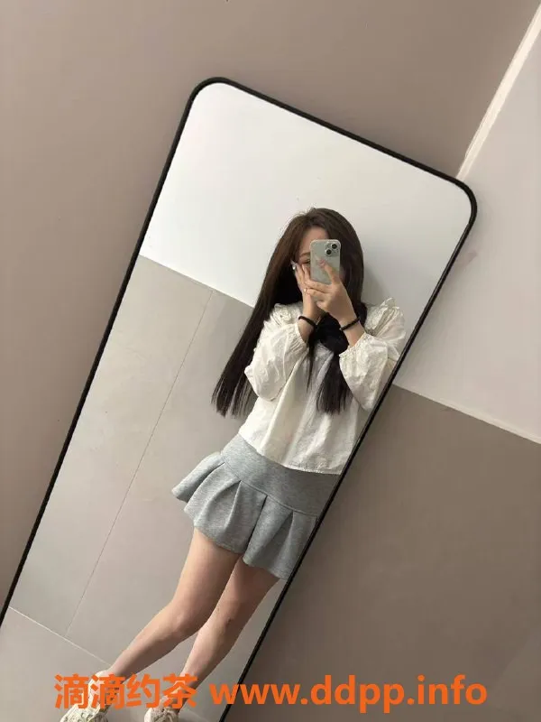 杭州楼凤资源信息,余杭青青，700元嫩妹服务，舌吻69互舔