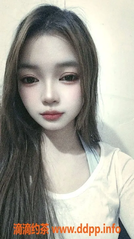 广州楼凤-白云小喵，500元体验御姐风情