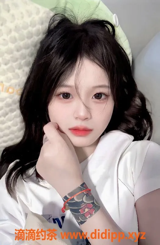 杭州楼凤-上城嫩妹香香，900元起，工兵福利等你来体验！