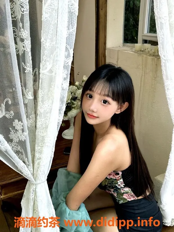 杭州楼凤-杭州韩小冉，166cm，超甜美嫩妹，1200银子