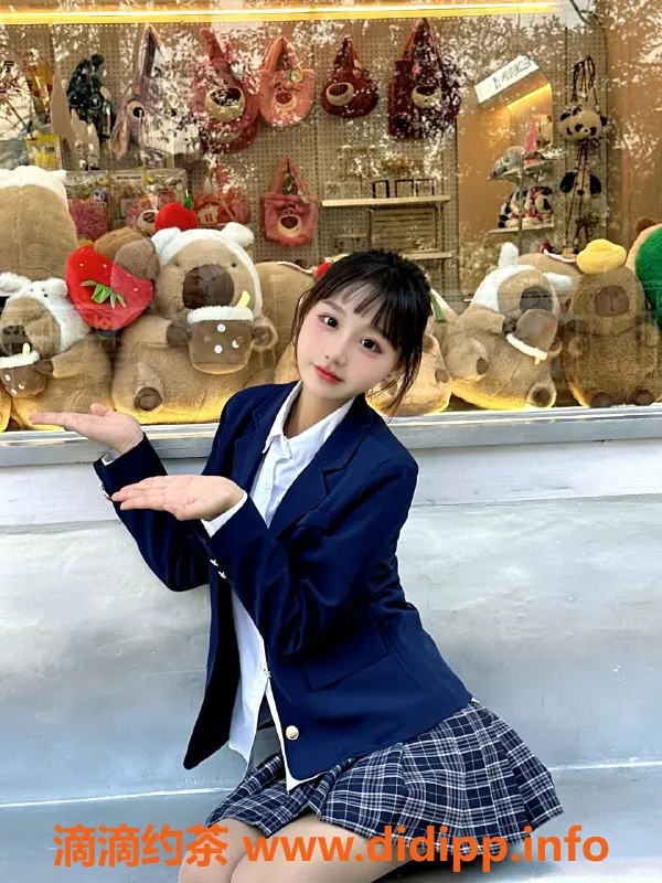 杭州楼凤-杭州韩小冉，166cm，超甜美嫩妹，1200银子