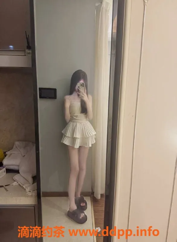 长沙楼凤资源信息,雨花区涵涵 19岁 169cm 600p服务推荐