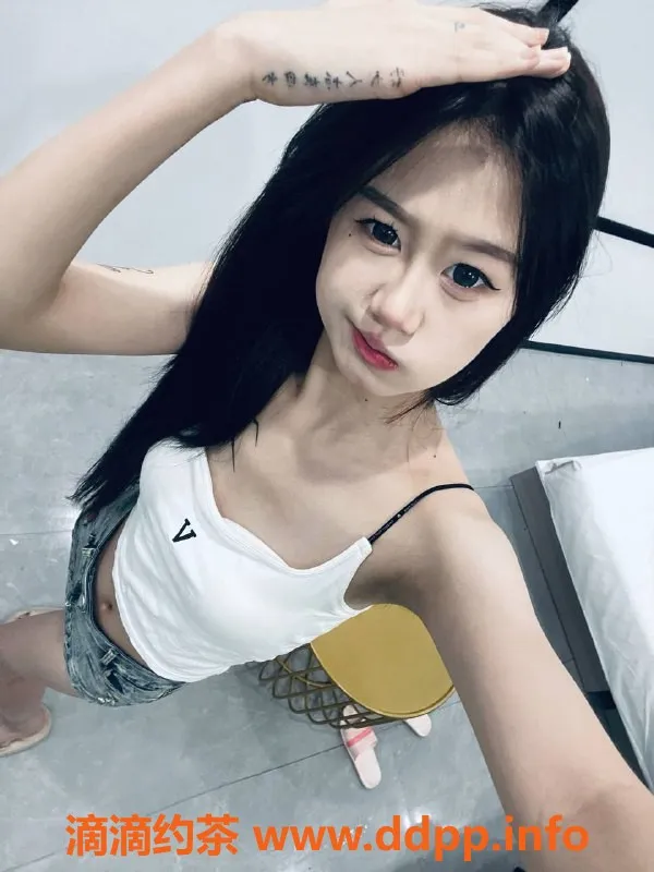 南宁楼凤-青秀区艺名依依，价格实惠，服务热情