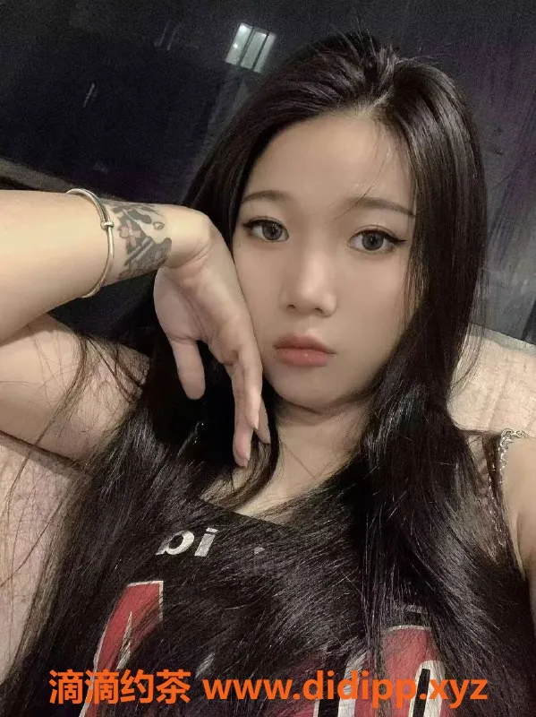 广州楼凤-广州天河诗诗老师，服务好停车600起