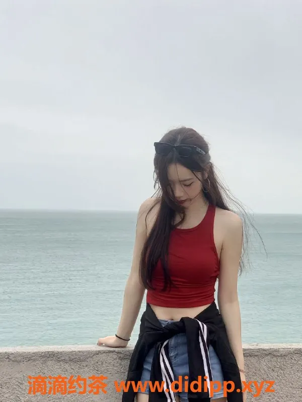 广州楼凤-天河御姐黄怡，7P夜课服务等你来体验！