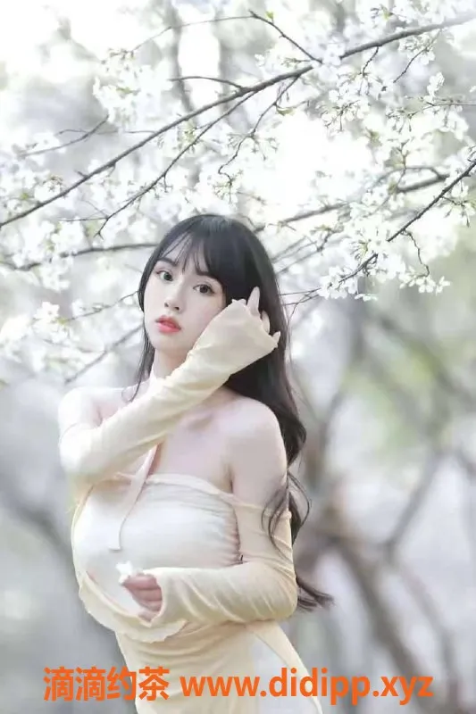 广州spa会所-天河岗顶泡浴服务，魅力全裸体验