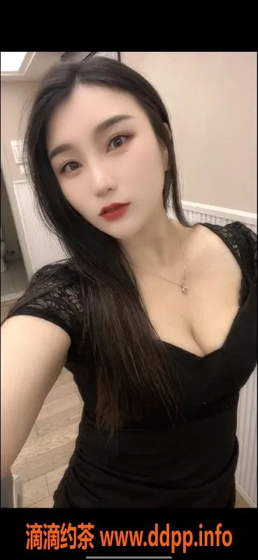 成都楼凤-武侯区小舒淇，6P服务超赞，50分钟600p