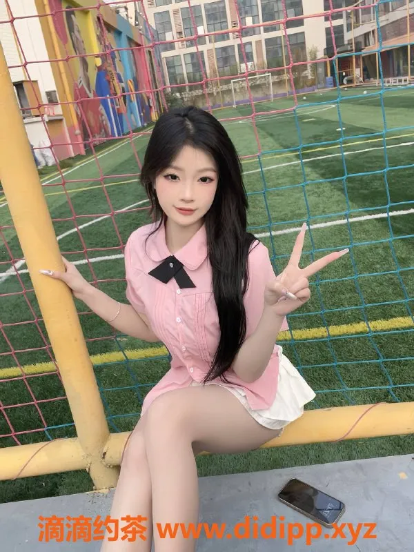 深圳楼凤资源信息,龙华兼职在校生嘉欣，身高167，服务优质