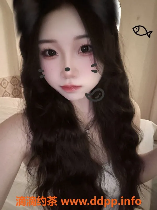 成都楼凤-锦江区涵依酱，11PP约会服务，颜值与温柔兼具