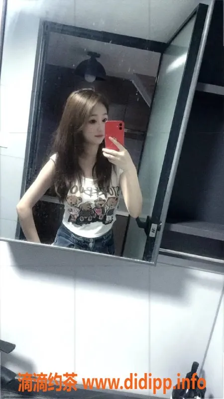 武汉楼凤-洪山区安妮，享受500p/900pp的私密服务