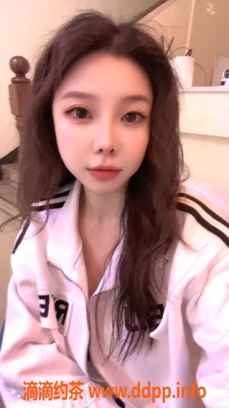 广州楼凤-广州白云95油鸡皮，超A牌789元体验