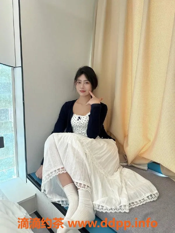 广州楼凤-佛山金沙洲晴宝，800元起服务推荐