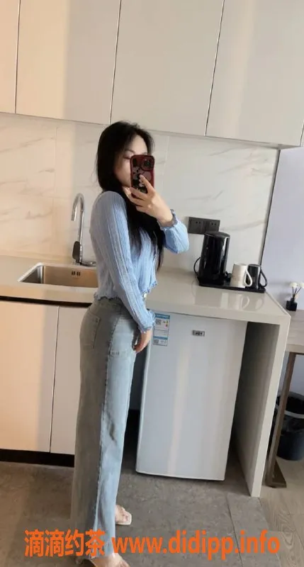 深圳楼凤资源信息,宝安豆豆，600元享受高质量服务