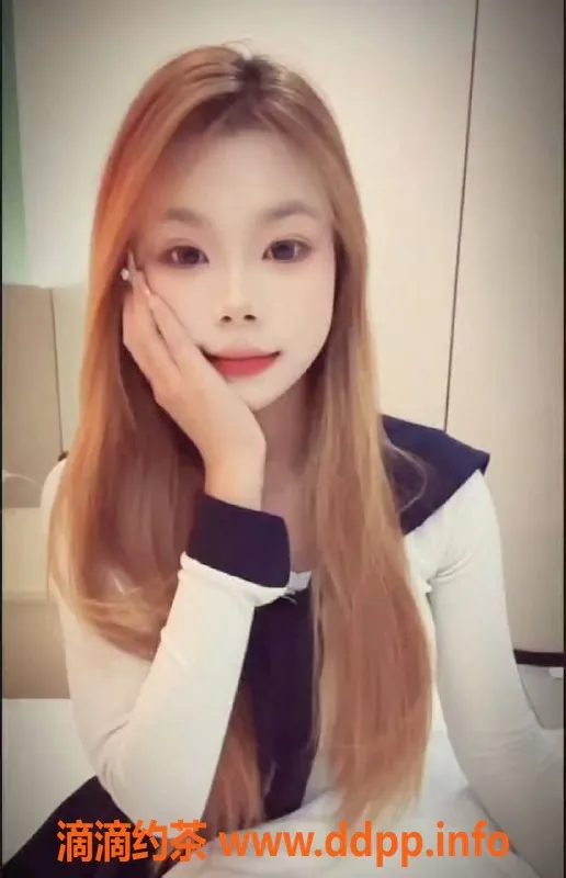 成都楼凤-成华区#巧儿，嫩妹气质，500p/60分钟，真人超赞！