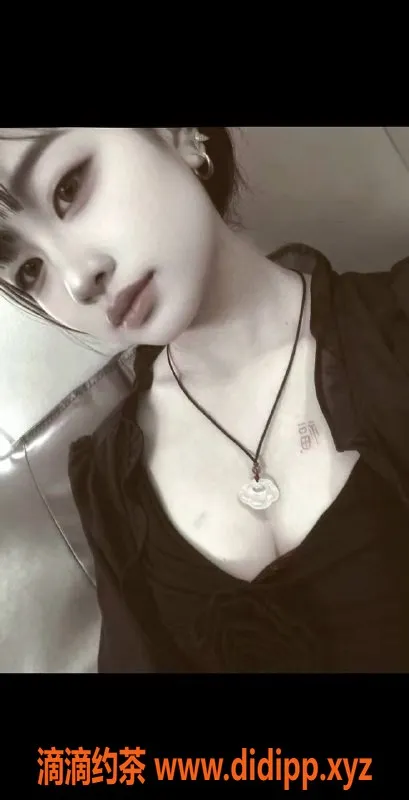 广州楼凤-白云金沙洲小妍，8P嫩妹夜课等你来享受