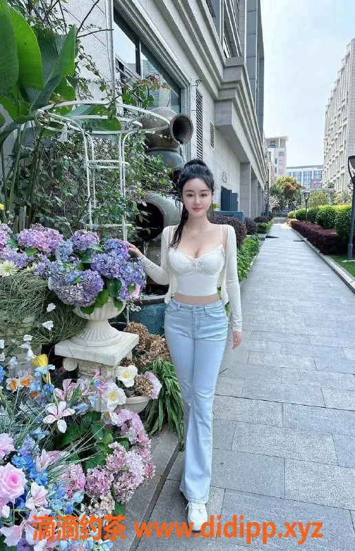 厦门楼凤-湖里区笑笑，电报老师，服务超赞！