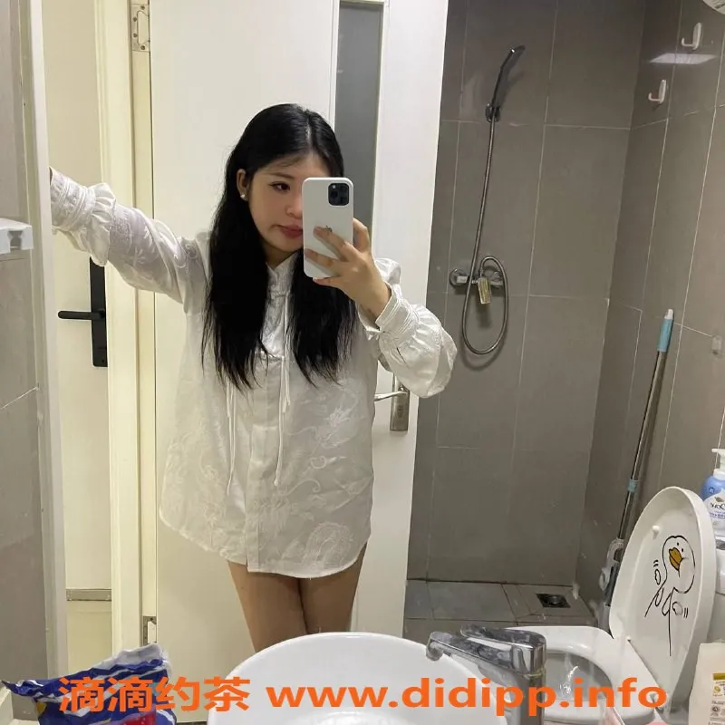 北京楼凤资源信息,朝阳高碑店莹莹，170cm嫩妹，D胸引领激情