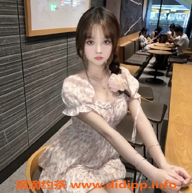 广州楼凤-天河嫩妹汤圆，10P鸳鸯浴体验等你来！