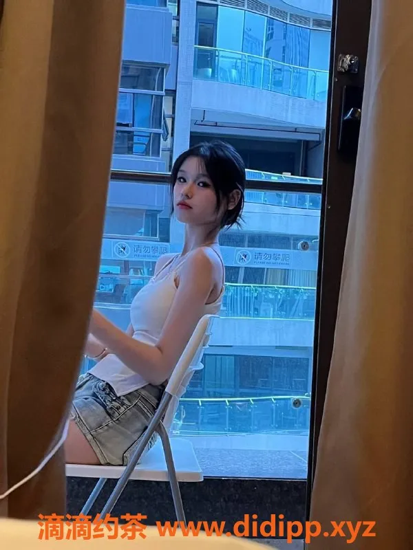 广州楼凤-天河嫩妹晨晨，10P鸳鸯浴服务等你来享受！