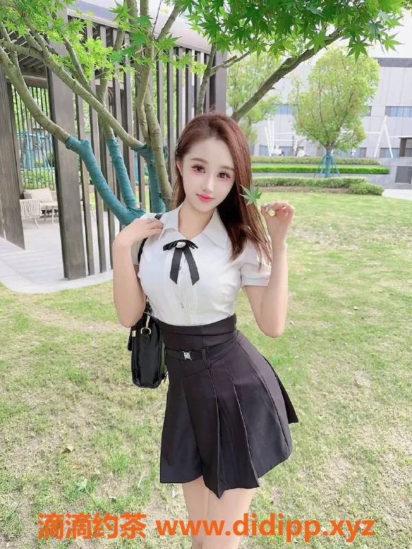 厦门楼凤-厦门苏梦，164cm 45KG，34C胸围，600元起