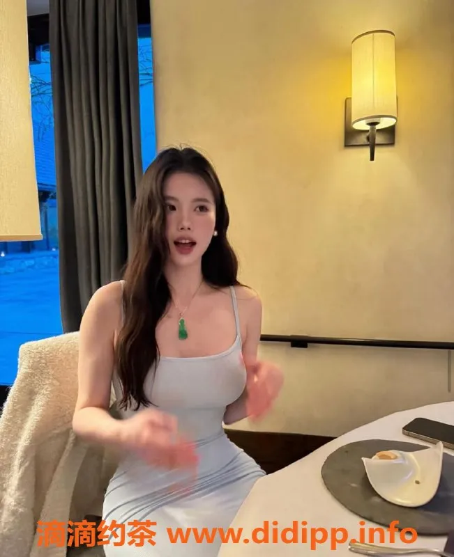 杭州上门服务-新加坡E杯美女，25岁身高162cm，预约即享激情服务