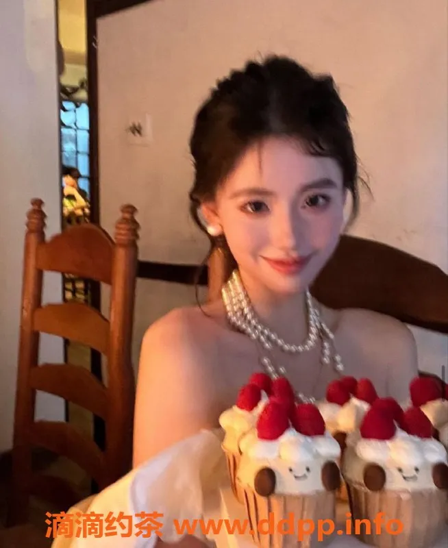 杭州上门服务-新加坡E杯美女，25岁身高162cm，预约即享激情服务