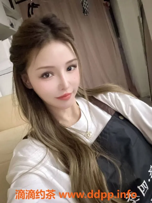 杭州楼凤-拱墅御姐Baby，性感巨乳，热情服务