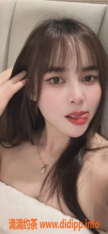 广州楼凤-广州天河Jessie蛇吻，750起超值服务！