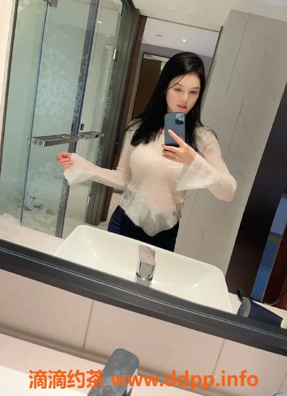 广州楼凤-佛山恋恋御姐，7P舌吻大胸服务