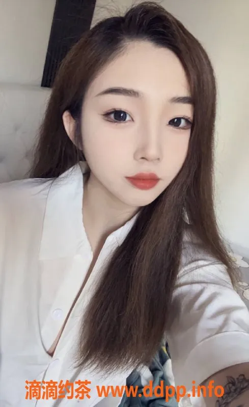 福州楼凤-鼓楼区24岁语轩，身高170，价格700起