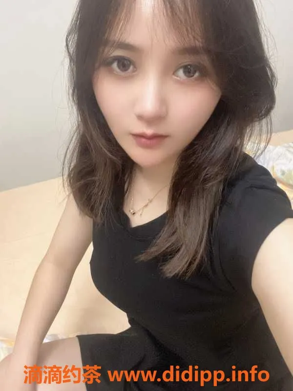 广州楼凤资源信息,广州白云静静25岁，160cm，48kg，胸围35B