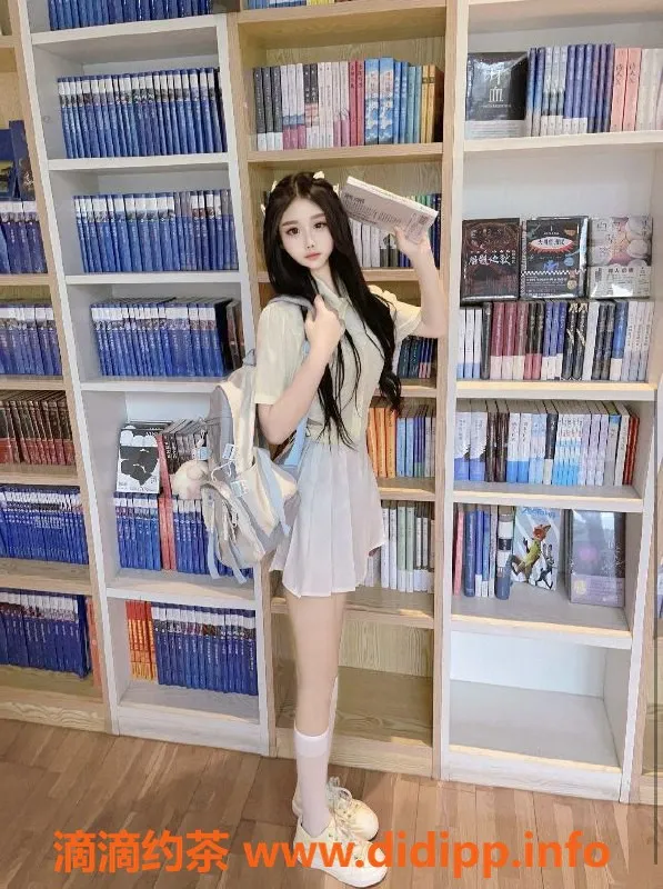 杭州楼凤-拱墅嫩妹佳佳，舌吻69互舔，课费1000起