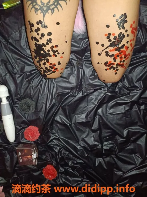 成都楼凤-成都夕潼SM服务，60分钟只需700元