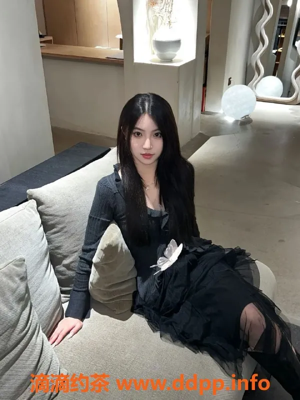 广州楼凤资源信息,天河御姐钟丽丽，超值7P鸳鸯浴体验！