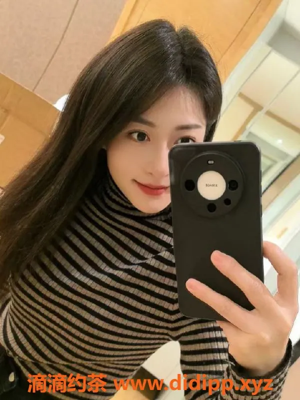 成都楼凤-成华区艾希御姐 158cm 真实A罩杯