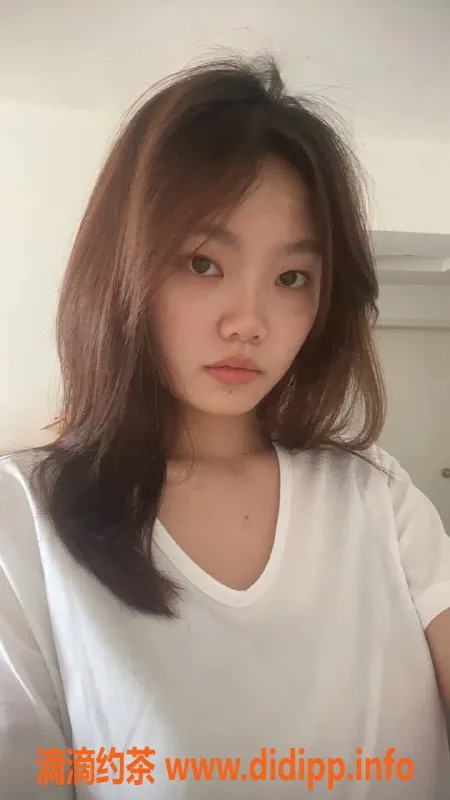 广州楼凤-海珠嫩妹可欣，8P夜课服务