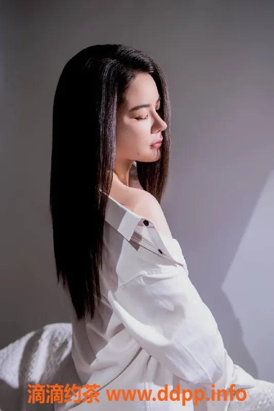 广州楼凤-黄埔欣雨，御姐大胸，6P服务等你来体验！