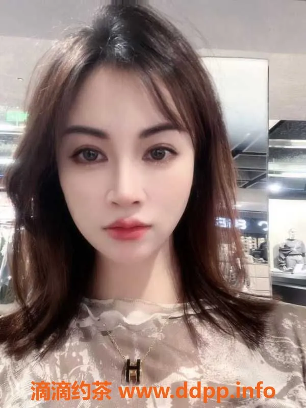 广州楼凤-广州白云朵朵，25岁166cm，35D胸围，服务超好