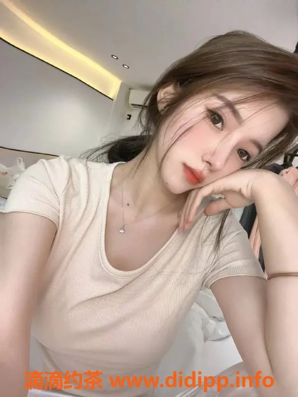 北京楼凤-朝阳望京护士嘉月兮，1400P，专业服务