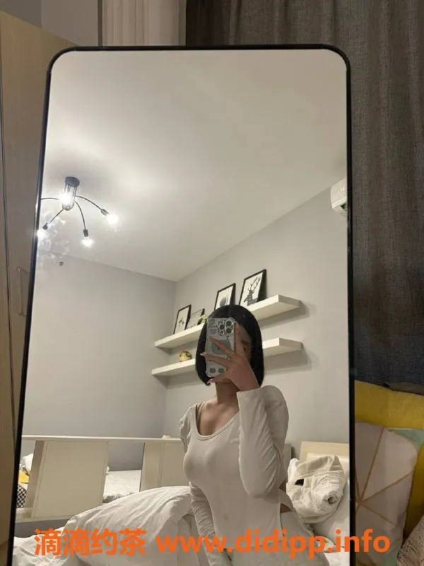 长沙楼凤-天心区琳儿，身高1.66，18岁，修车仅需714元