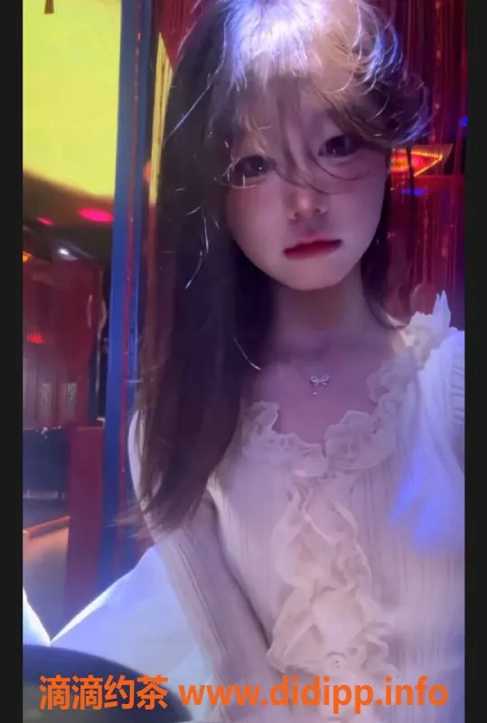 深圳楼凤资源信息,南山小仙女，课费1000-1800，真心推荐！