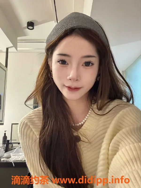 成都楼凤-成华区19岁排骨妹子，服务态度佳